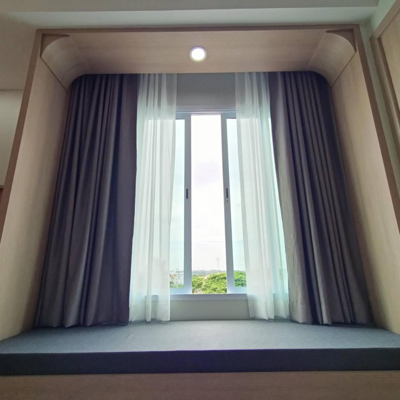 Mayflower Grande Suite Hotel Phitsanulok Exterior photo